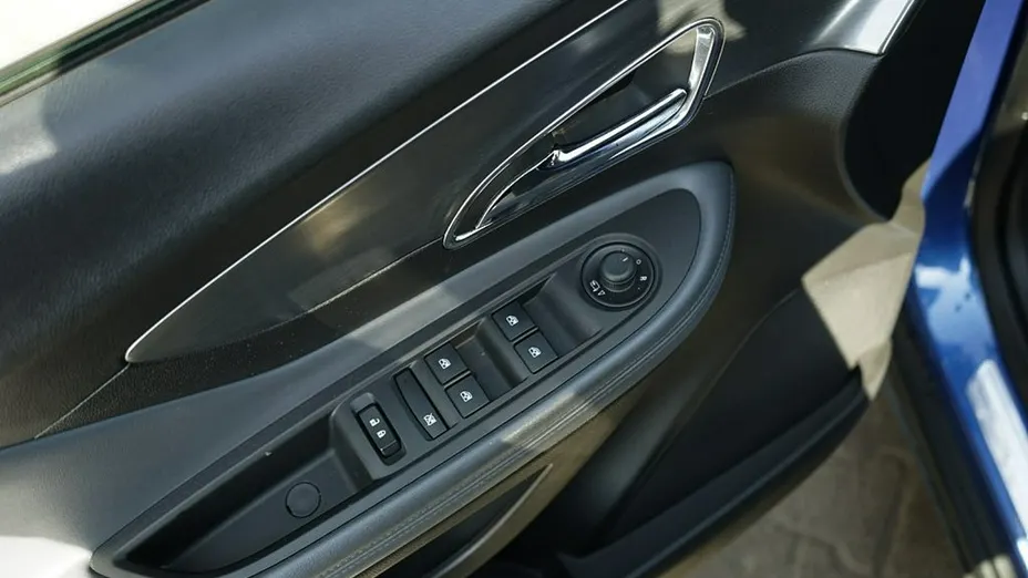 OPEL Mokka -
