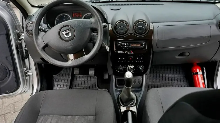 DACIA Duster -