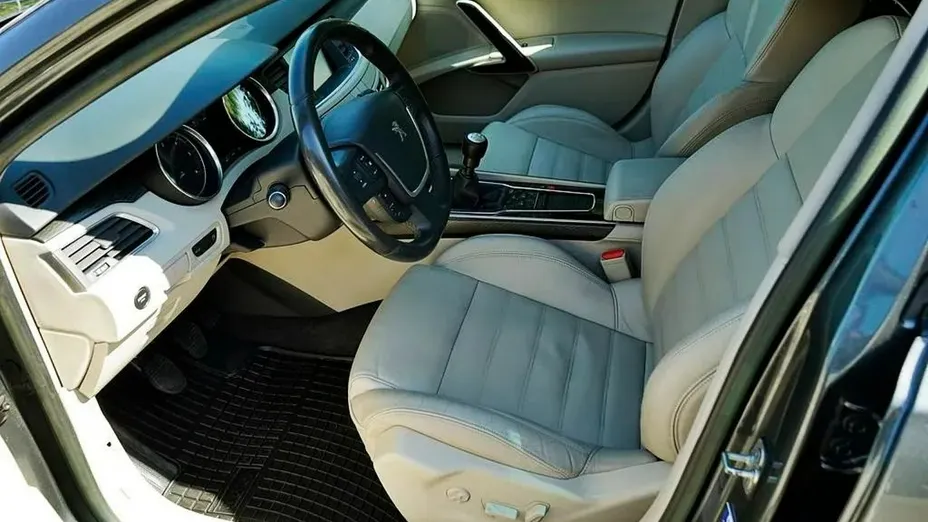 PEUGEOT 508 -