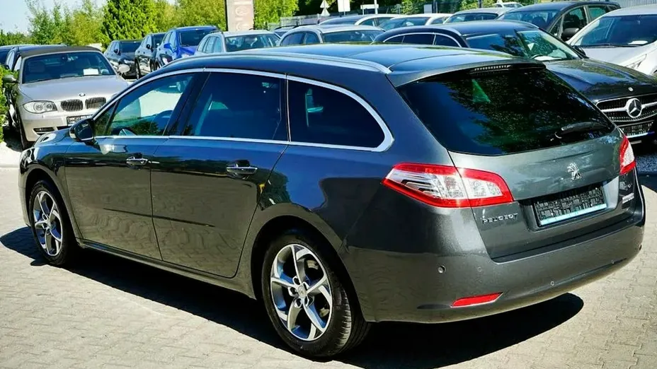 PEUGEOT 508 -