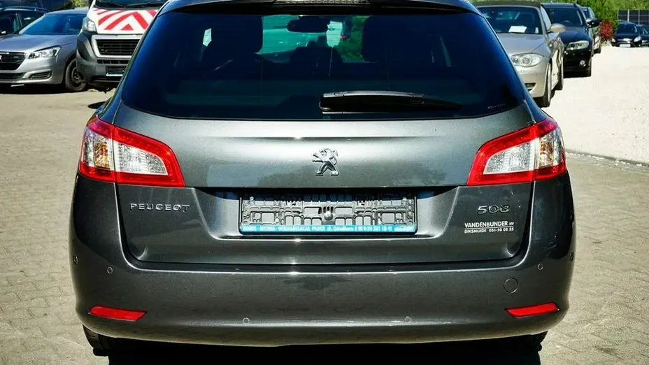 PEUGEOT 508 -