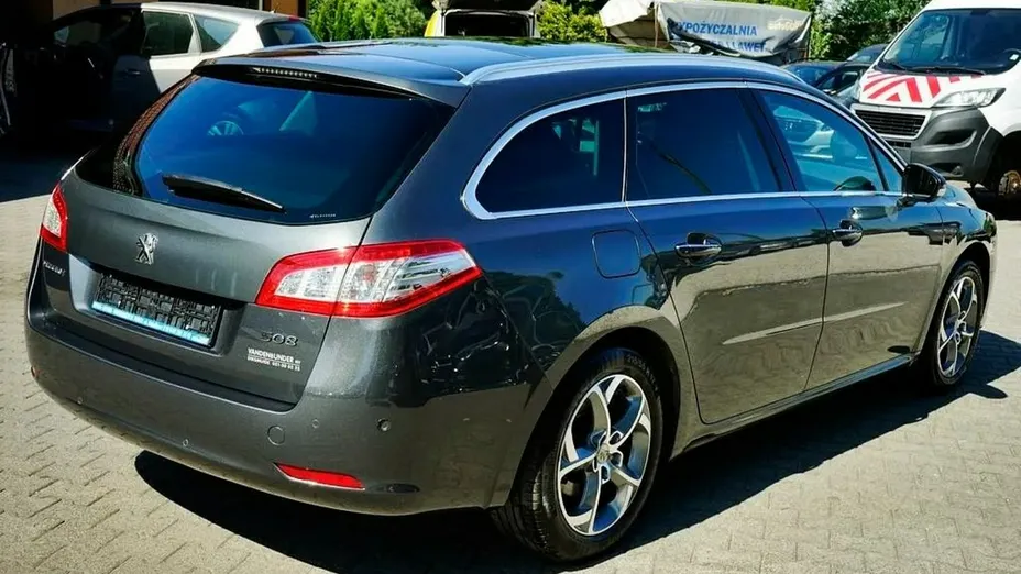 PEUGEOT 508 -