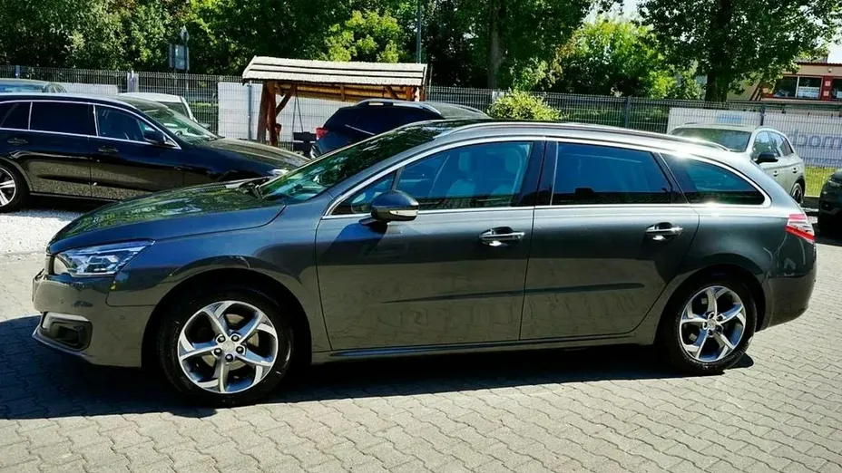 PEUGEOT 508 -