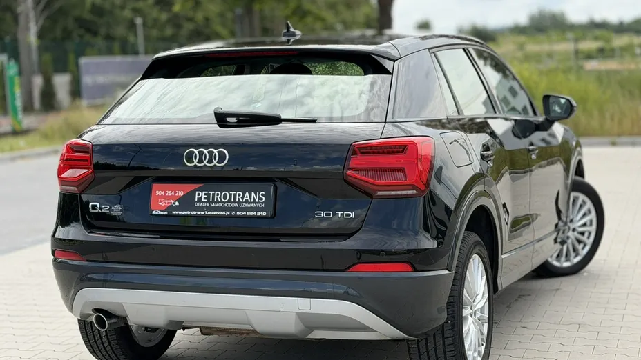AUDI Q2 -