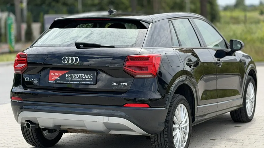 AUDI Q2 -