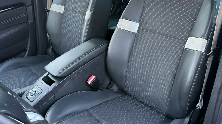 RENAULT Scenic -