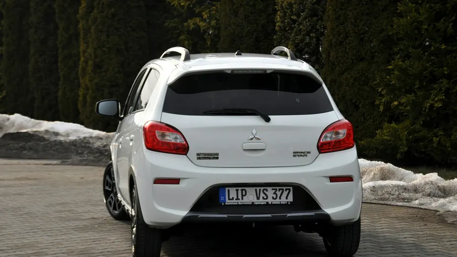 MITSUBISHI Space Star -