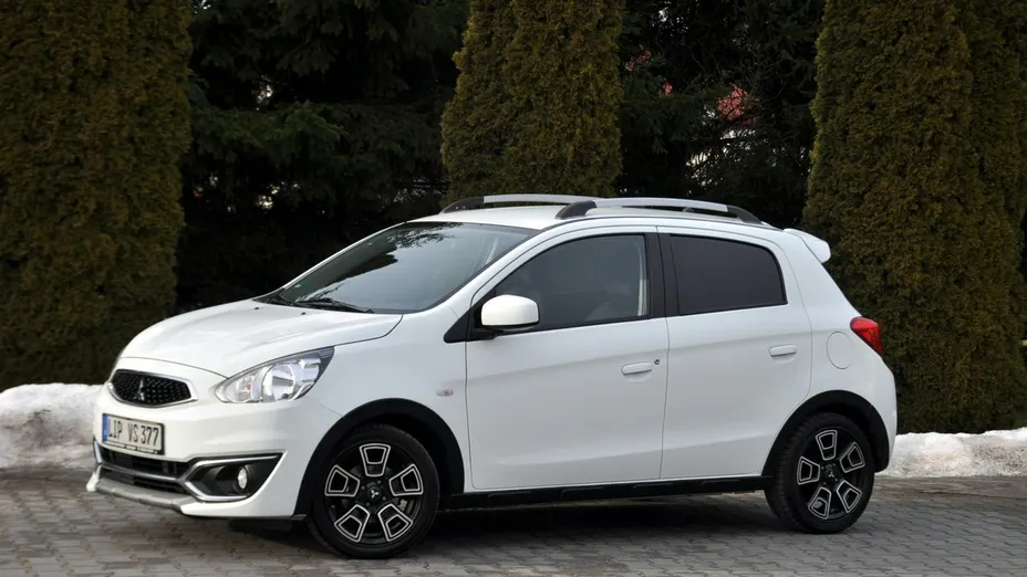 MITSUBISHI Space Star -