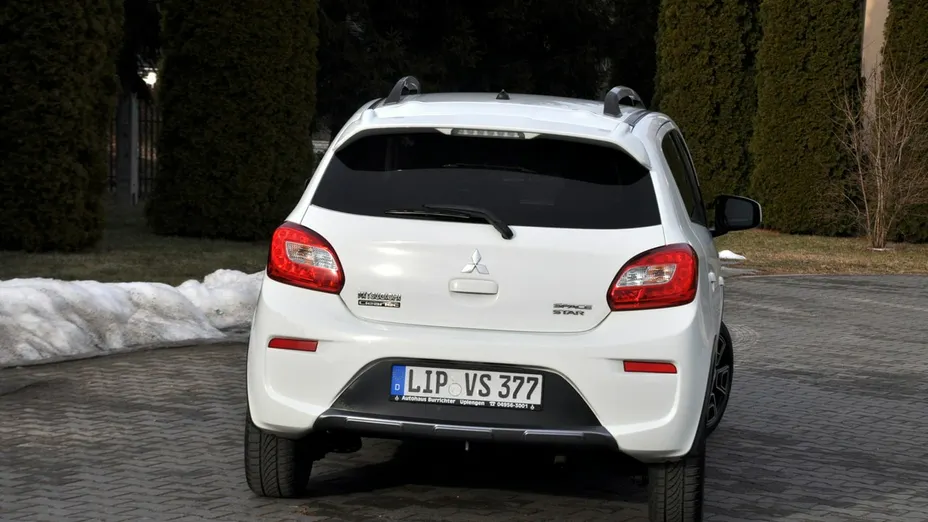 MITSUBISHI Space Star -