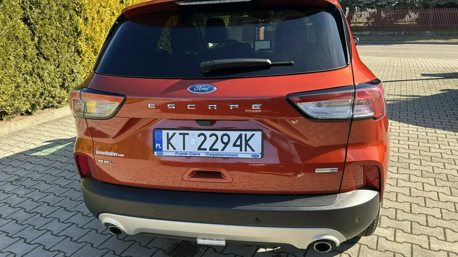 FORD Escape -