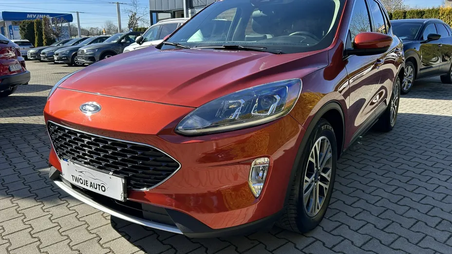 FORD Escape -