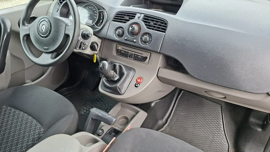 RENAULT Kangoo -