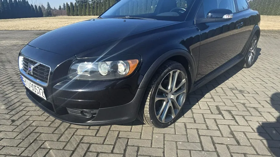 VOLVO C30 -