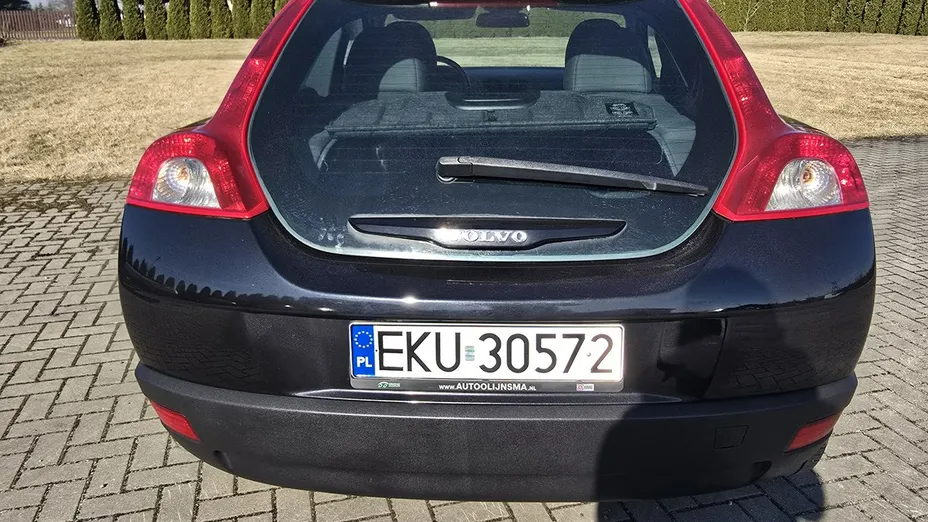 VOLVO C30 -