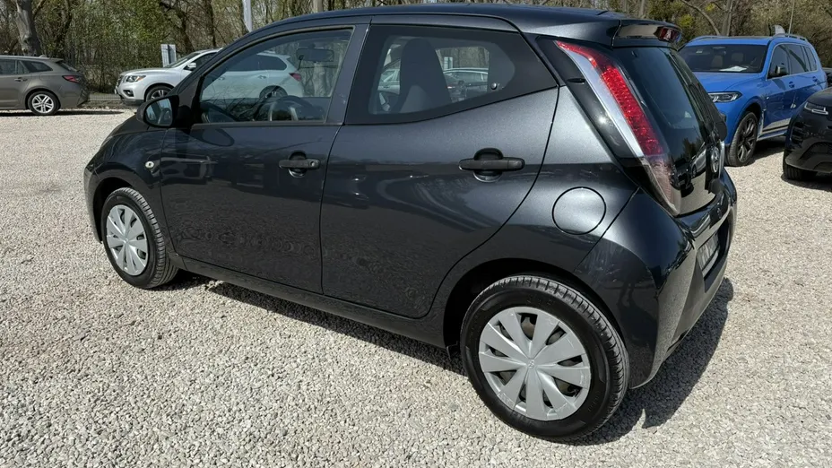 TOYOTA Aygo -