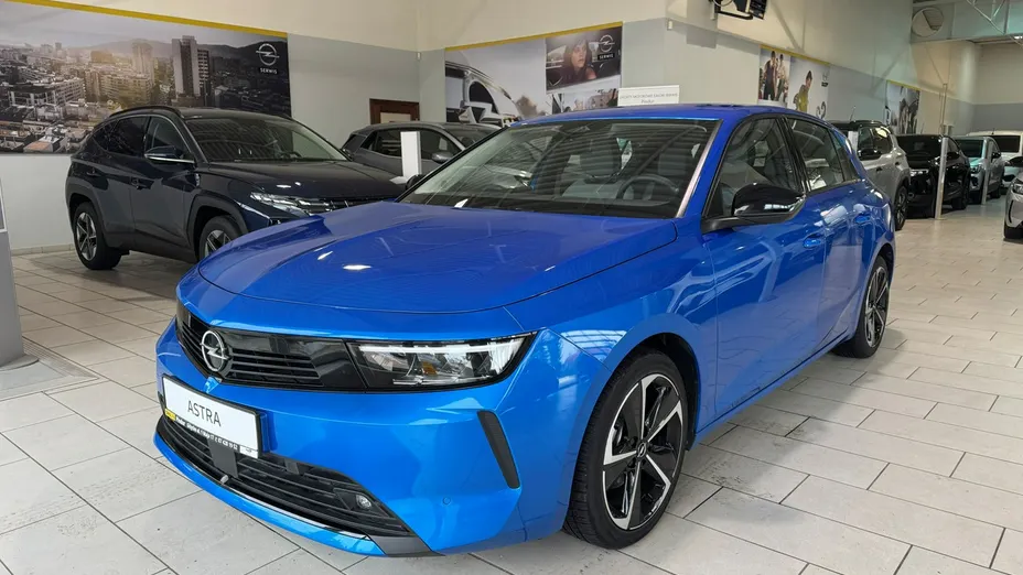 OPEL Astra -