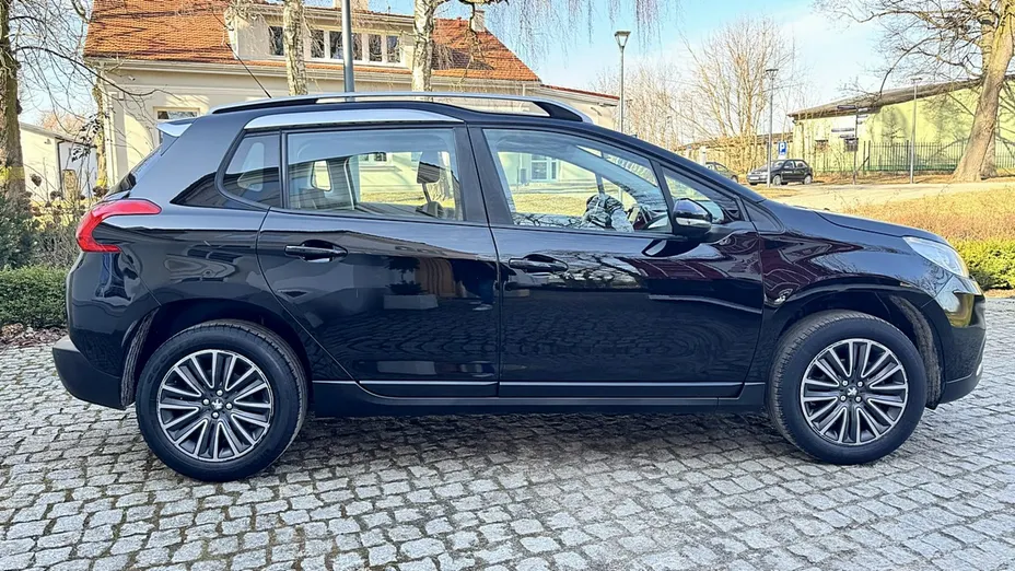 PEUGEOT 2008 -