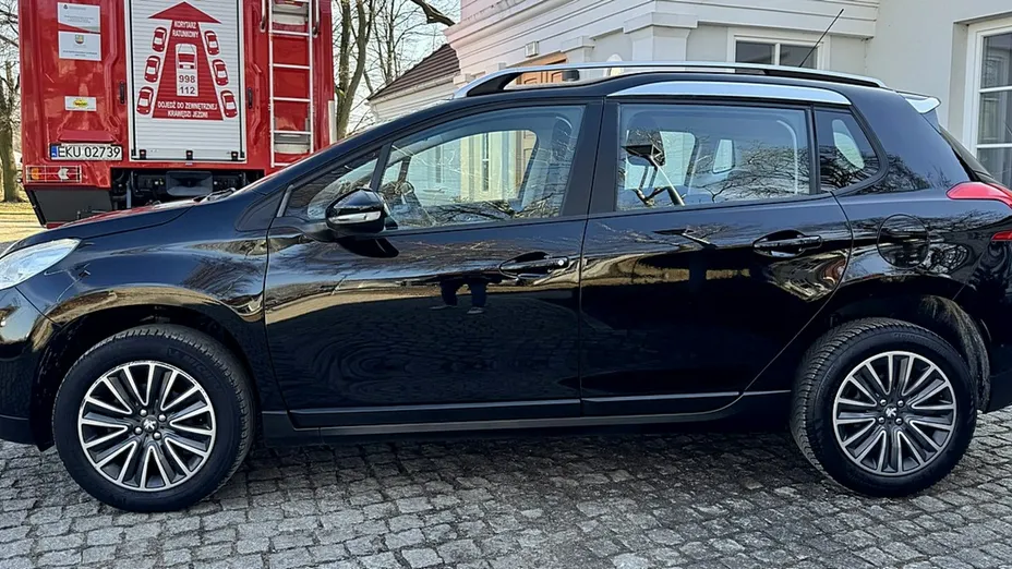 PEUGEOT 2008 -