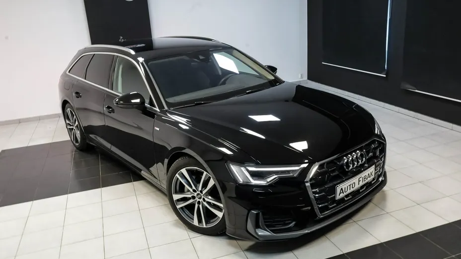 AUDI A6 -