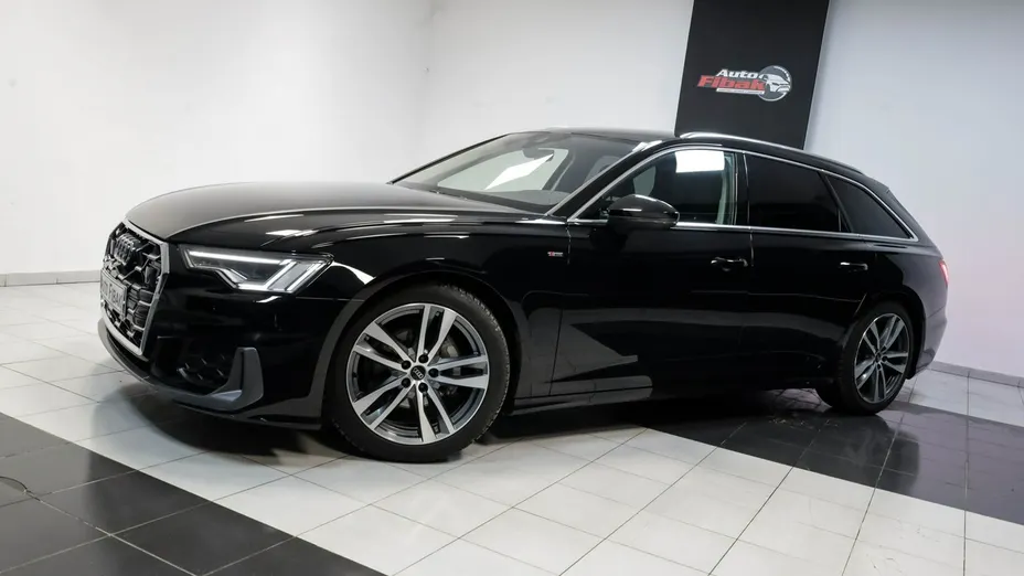 AUDI A6 -