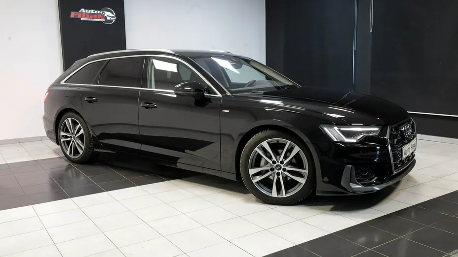 AUDI A6 -