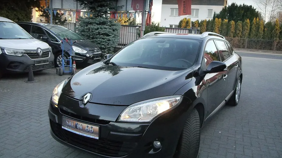 RENAULT Megane -
