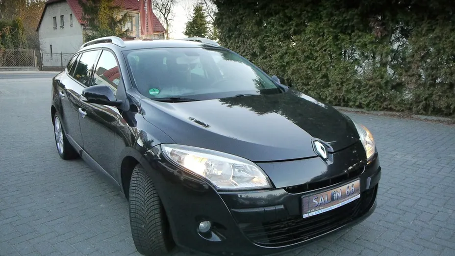 RENAULT Megane -