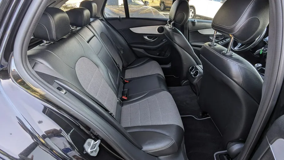 MERCEDES-BENZ C Klasa -