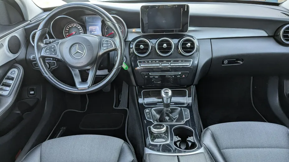 MERCEDES-BENZ C Klasa -