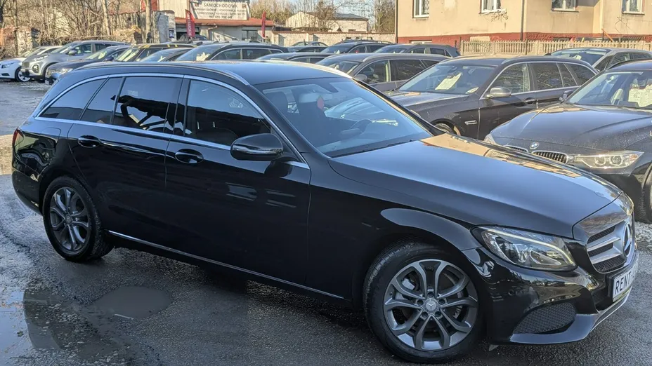 MERCEDES-BENZ C Klasa -