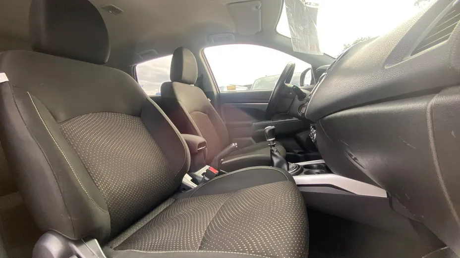 MITSUBISHI ASX -