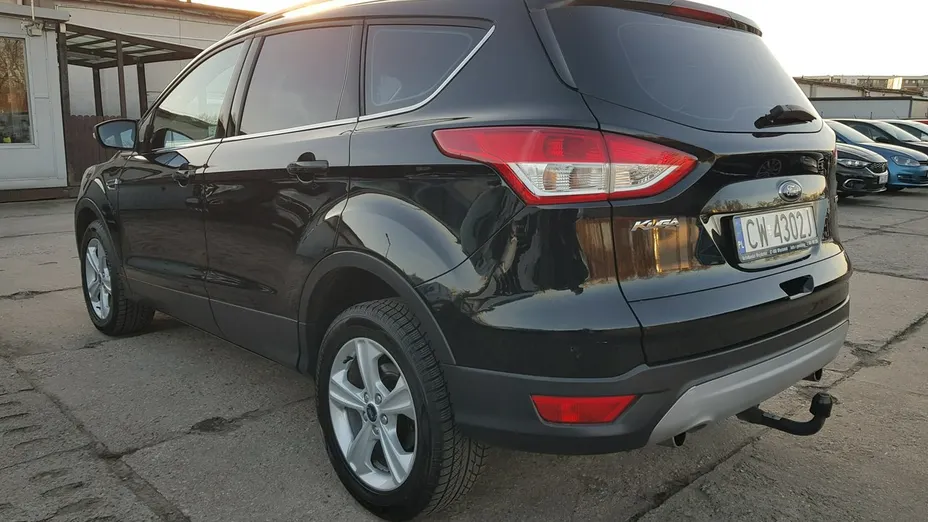 FORD Kuga -