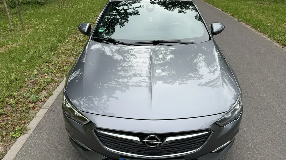 OPEL Insignia -
