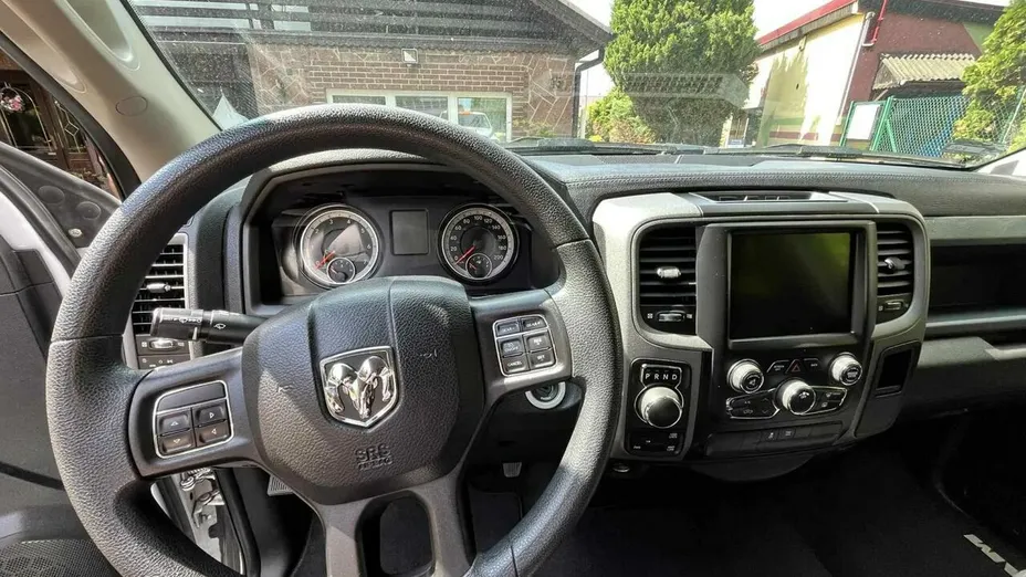 DODGE RAM -