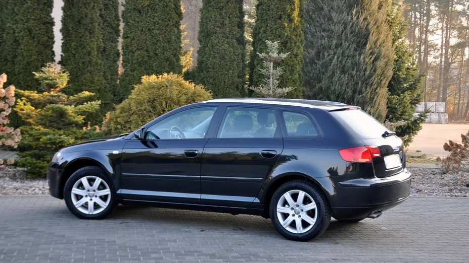 AUDI A3 -