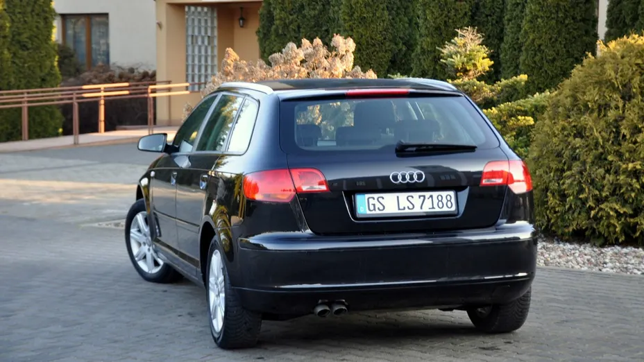 AUDI A3 -