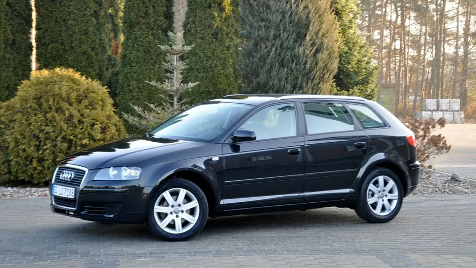 AUDI A3 -