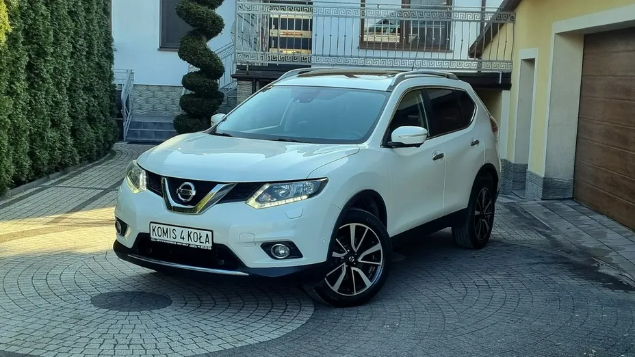 NISSAN X-Trail -