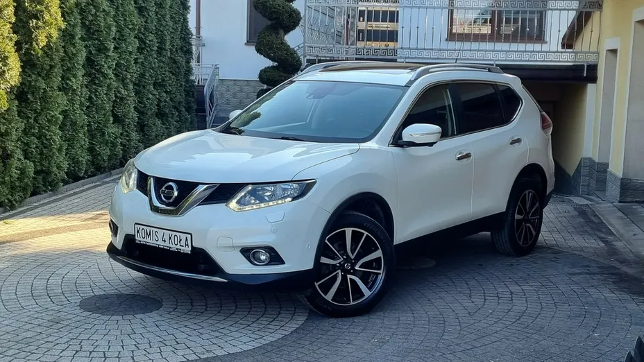 NISSAN X-Trail -