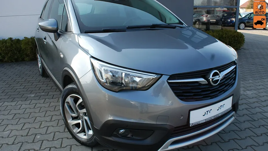 OPEL Crossland X -