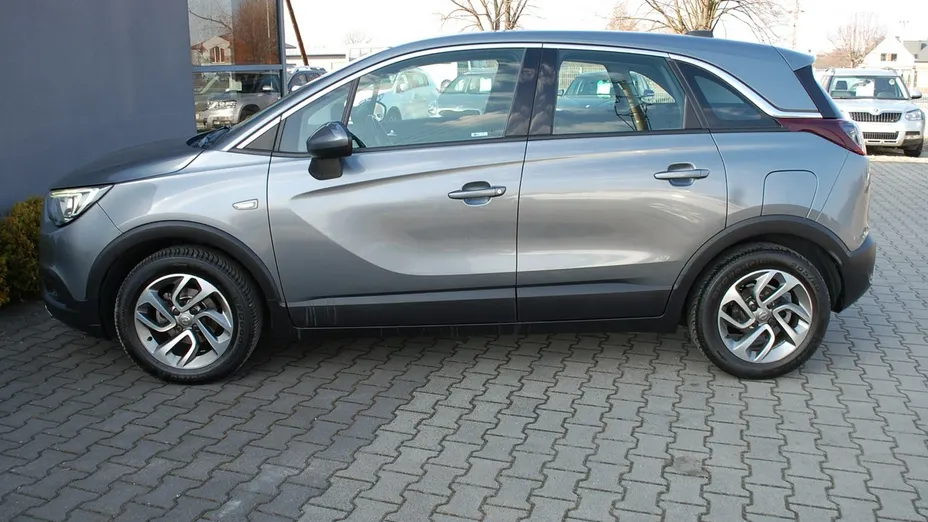 OPEL Crossland X -