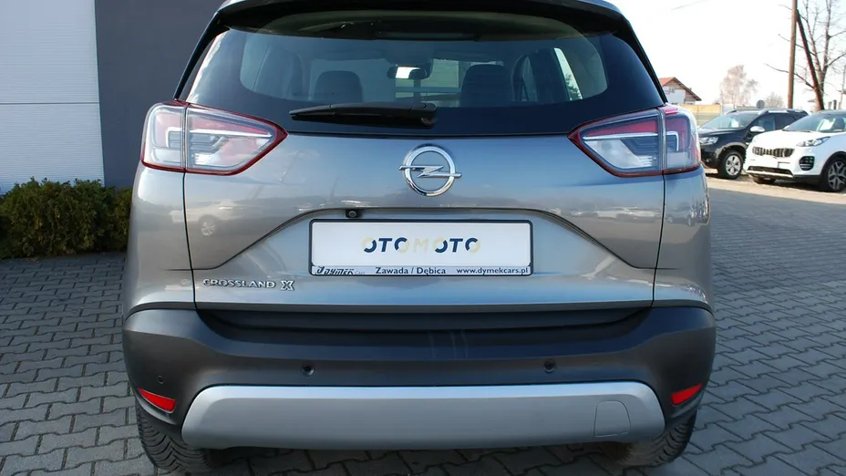 OPEL Crossland X -