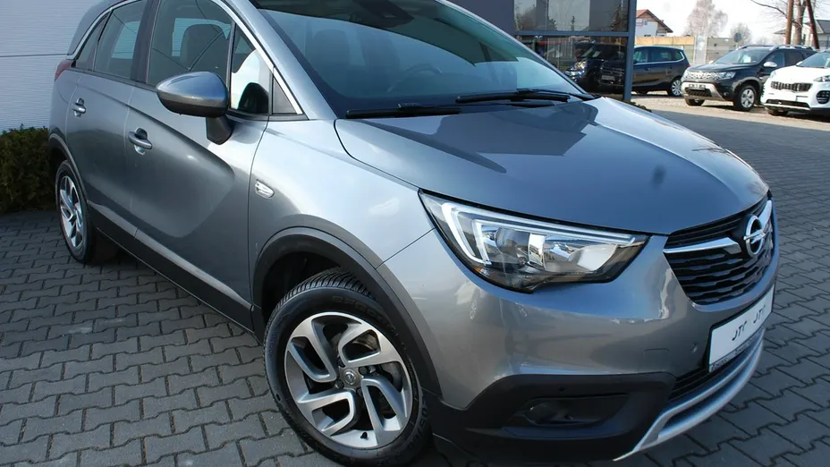 OPEL Crossland X -