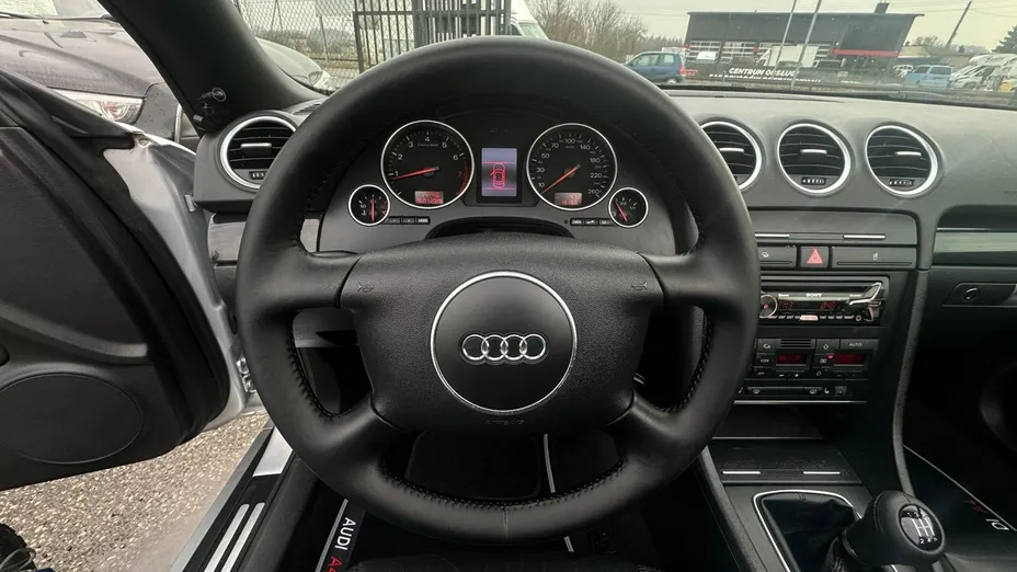 AUDI A4 -