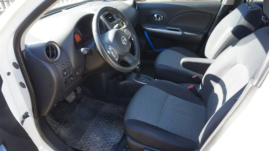 NISSAN Micra -