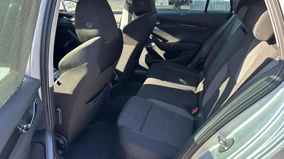 SKODA Octavia -