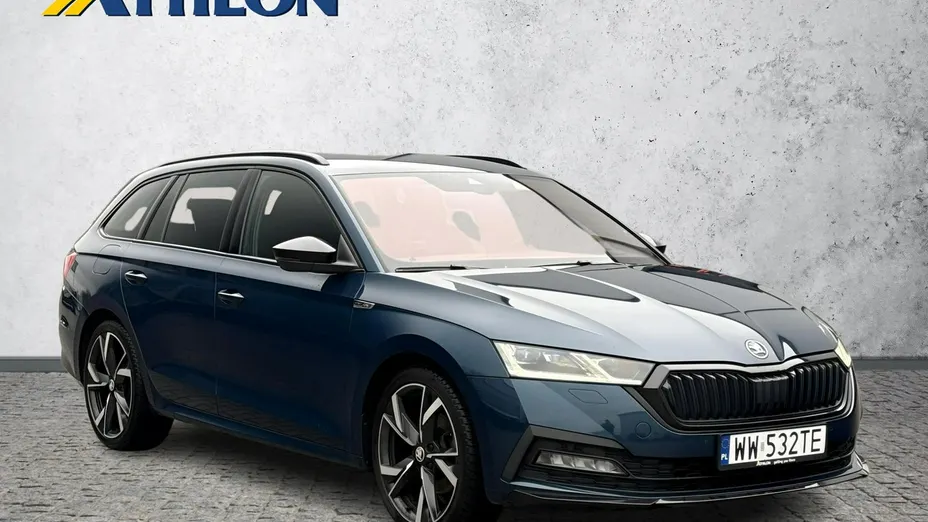 SKODA Octavia -
