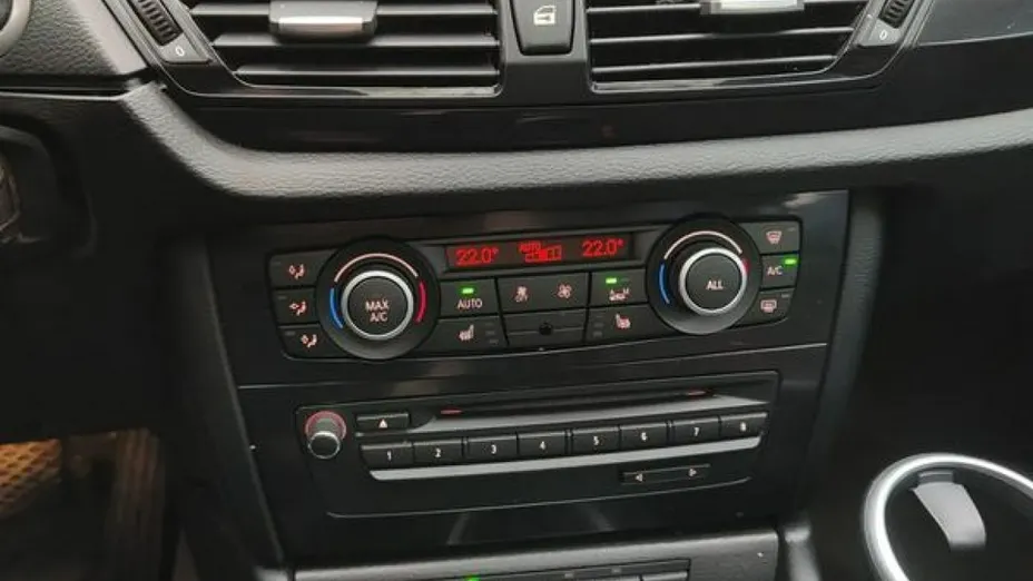 BMW X1 -