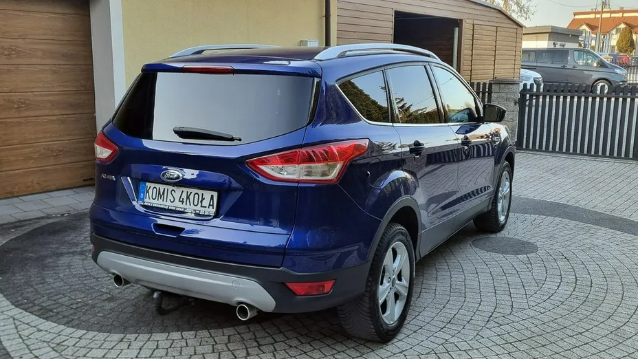 FORD Kuga -