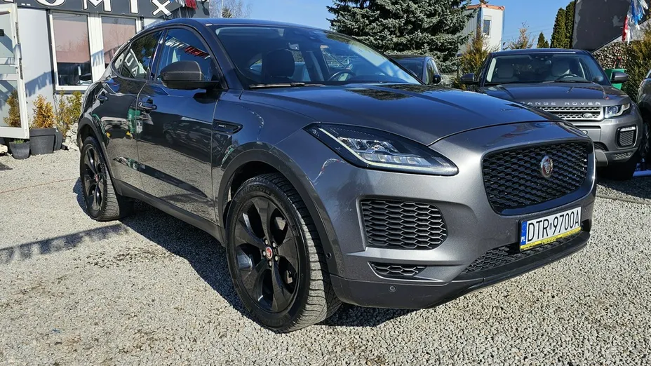 JAGUAR E-Pace -